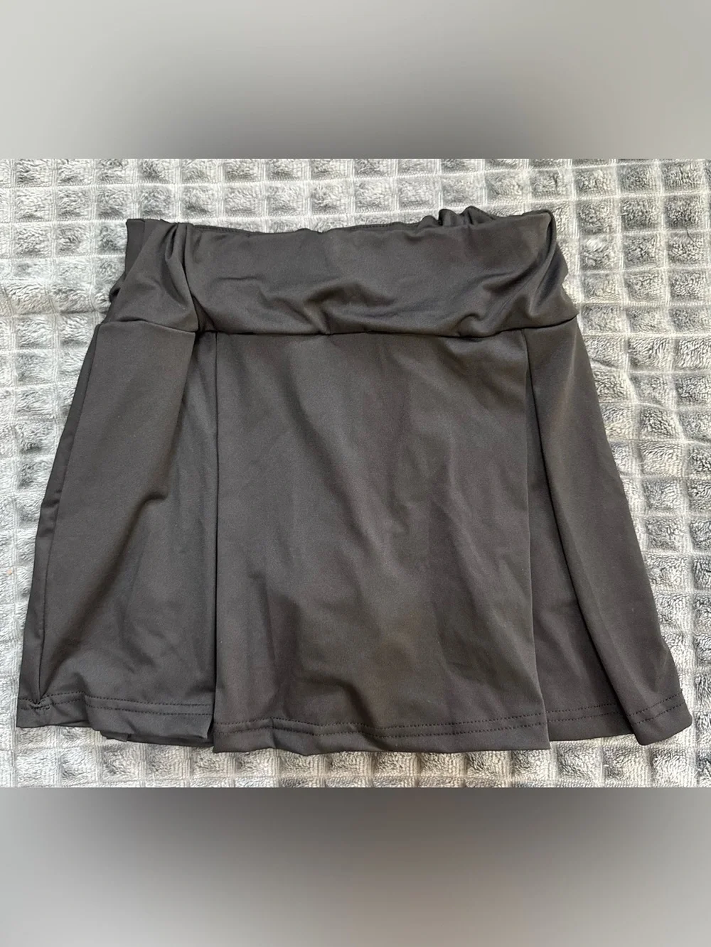 2/$20 NWOT Women's Small Black Athletic Tennis Skirt with Built in Shorts (B3)